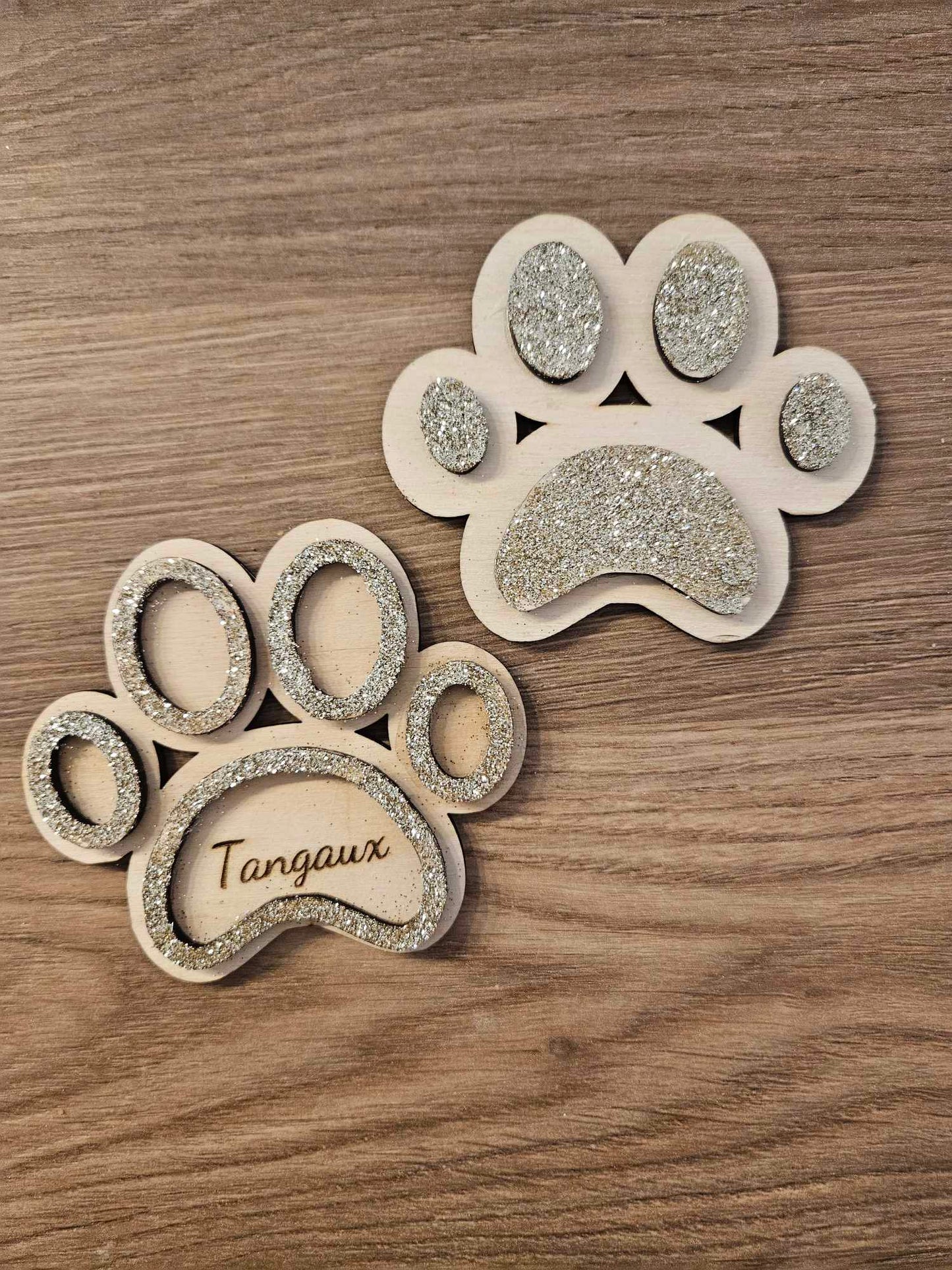 Pattes de chien à suspendre